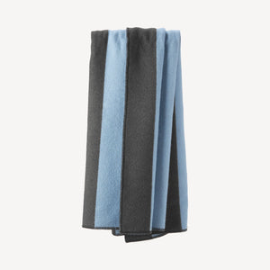 Lankku wool throw 130x180cm | light blue/dark gray